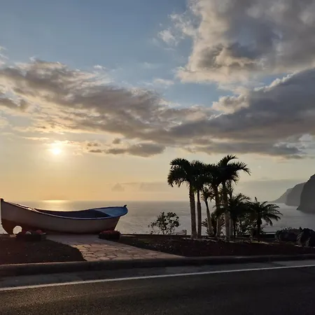 Vista Magica Beachfront Daire