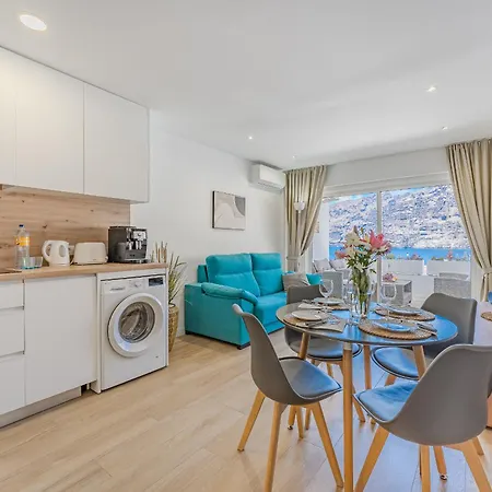 Vista Magica Beachfront Daire Acantilado de los Gigantes