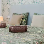 Vista Magica Beachfront شقة Acantilado de los Gigantes