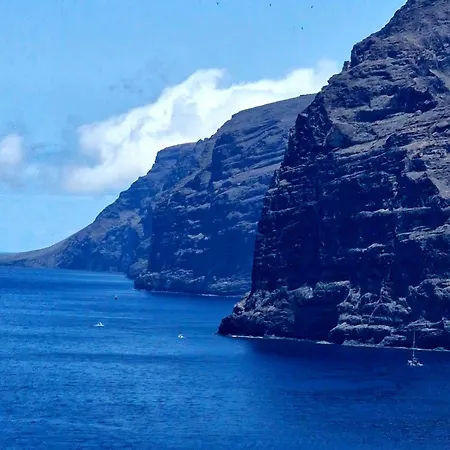 Vista Magica Beachfront * Acantilado de los Gigantes